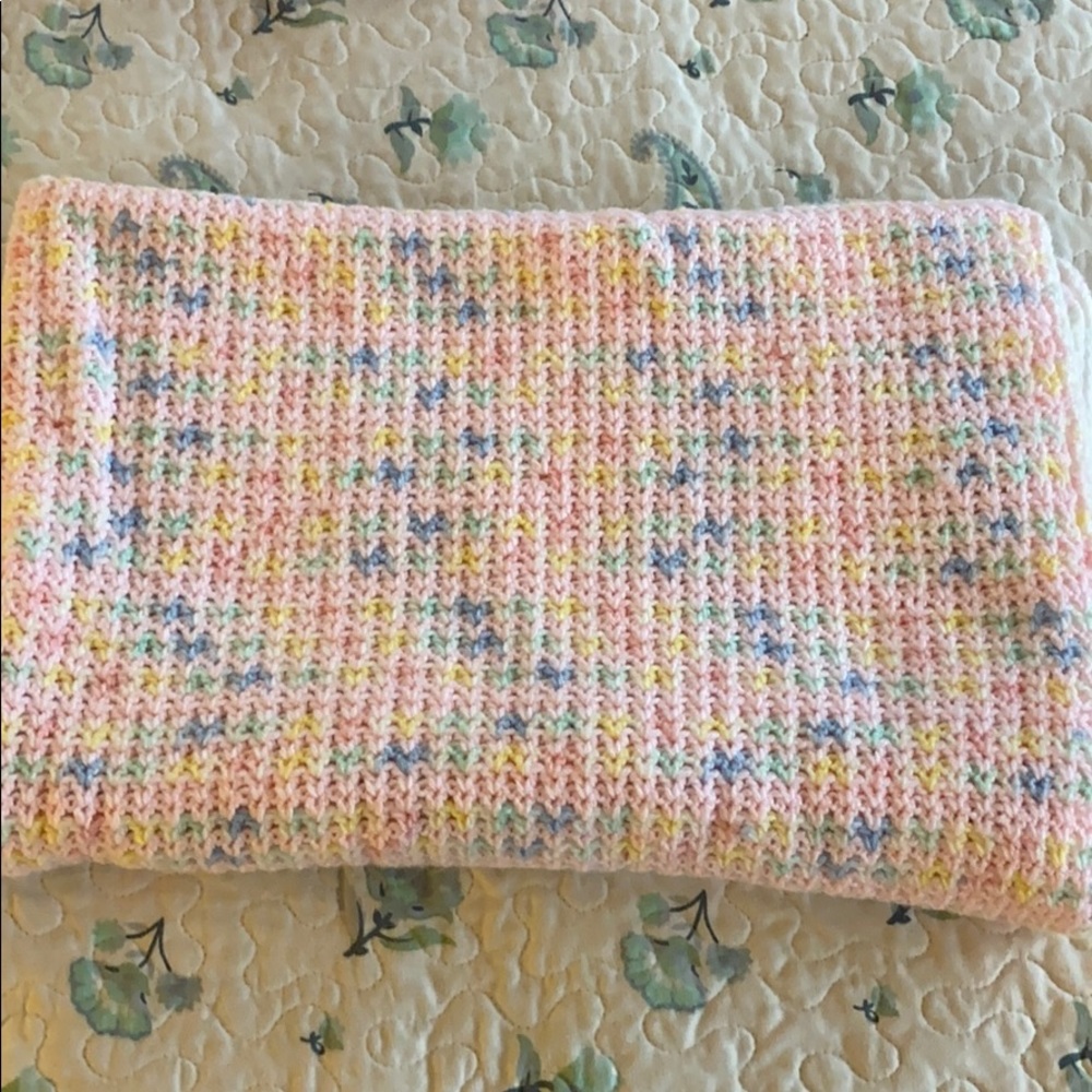 New knitted blanket